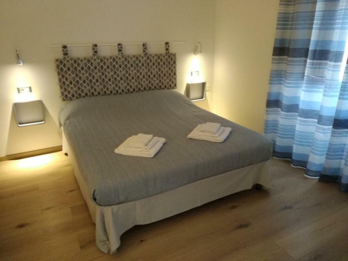 Omphalos Hotel Alghero Esterno foto